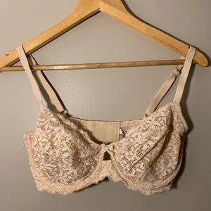 Victoria Sectret unlined lace bra